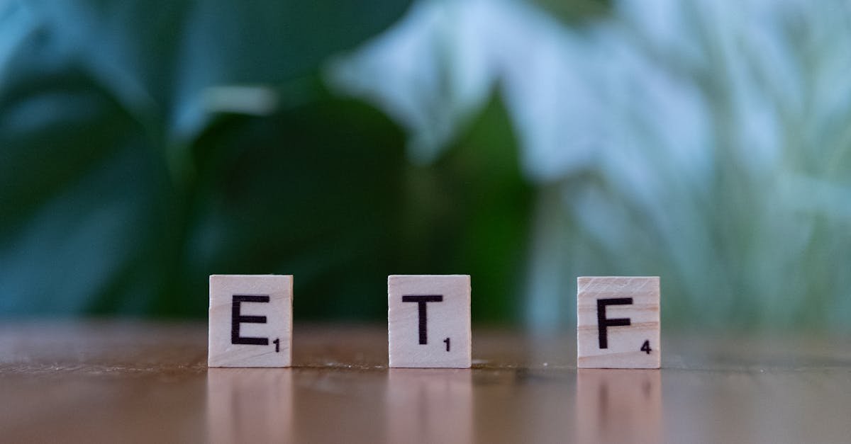 ETF w pigułce: jak działają i czy pasują do Twojej strategii inwestycyjnej?